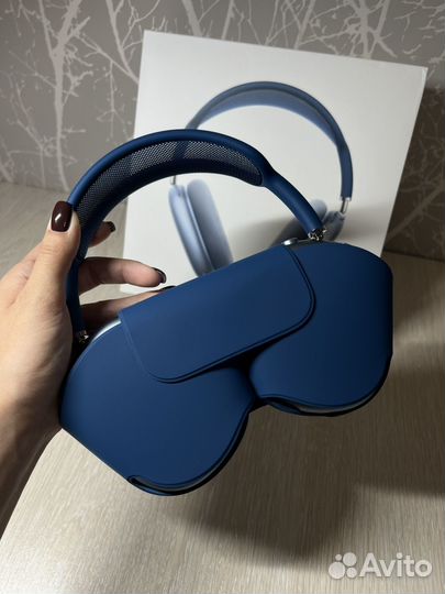 Наушникики Apple Max