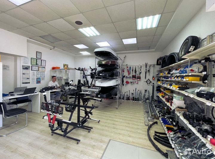 Кронштейн запасного колеса универсальный