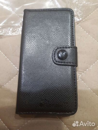 Чехол на iPhone 4