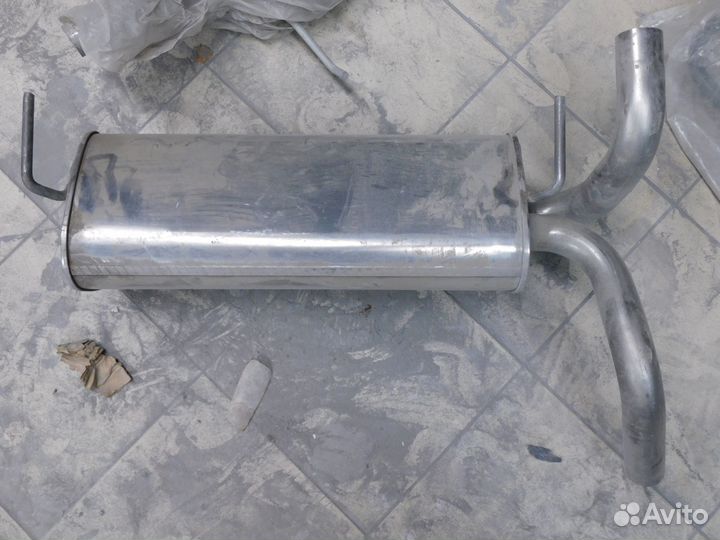 13317221 Глушитель chevrolet cruze