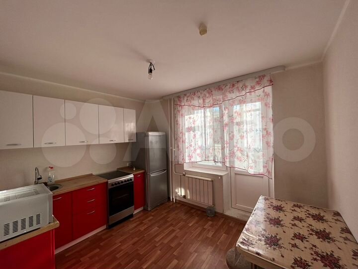 1-к. квартира, 43 м², 1/14 эт.