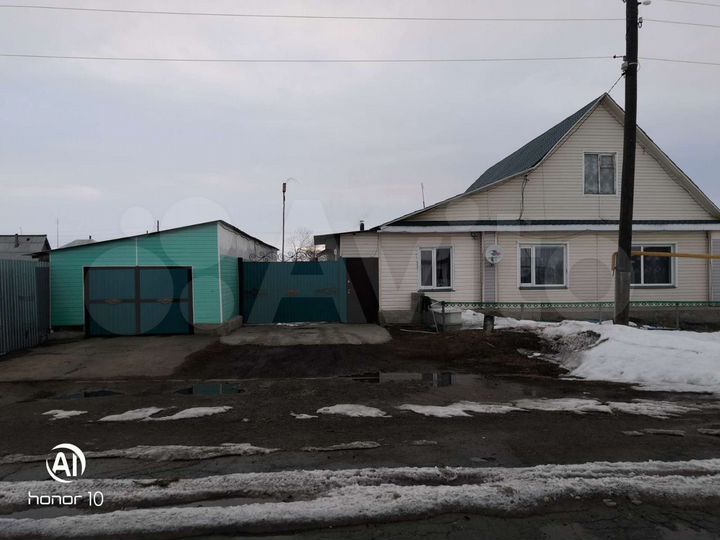 Дом 97 м² на участке 6 сот.