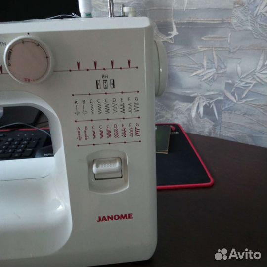 Швейная машина janome бу