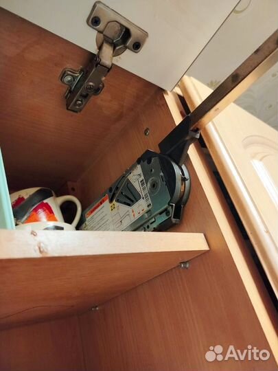 Подъемник для фасадов, авентус