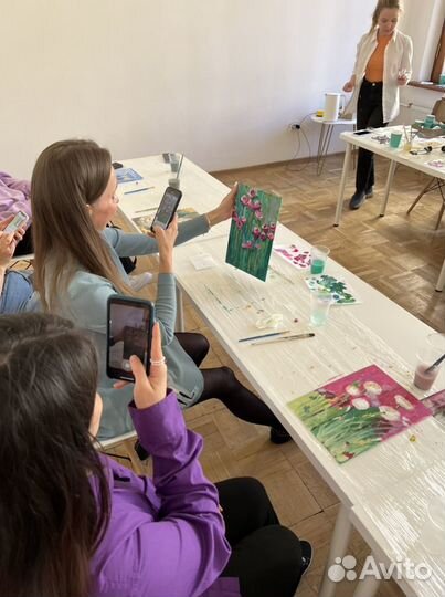 Аренда зала для арт-встреч и мастер-классов
