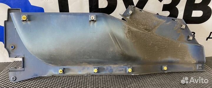 Накладка подножки левая Volvo FH4 82819482