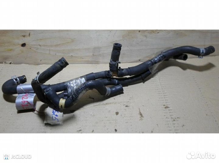 Патрубок радиатора на toyota allion ZRT261 3ZR-FAE