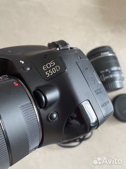 Зеркальный фотоаппарат canon 550d