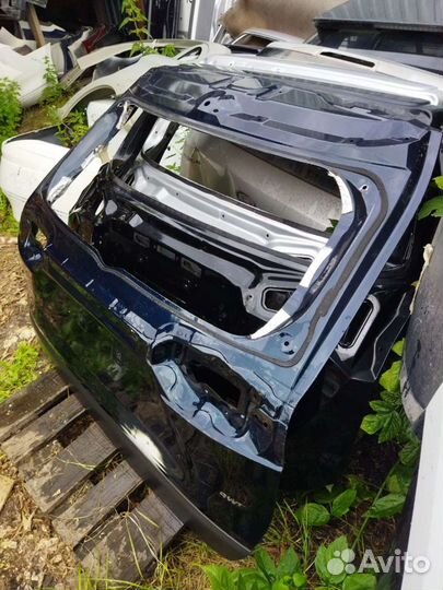 Крышка багажника Toyota RAV4 18-22г