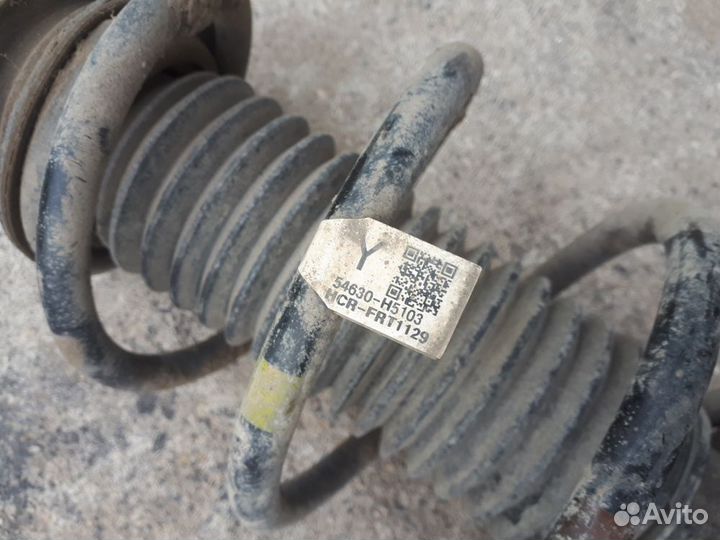 Амортизатор передний правый (в сборе) Kia Rio