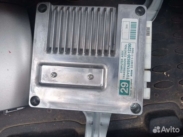 Блок управления ркпп Тойота Королла 150