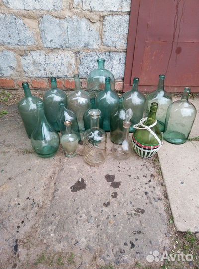 Бутыли старинные самодувные