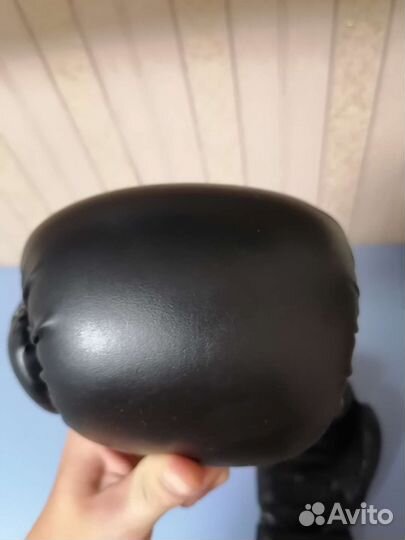 Боксерские перчатки 12 oz