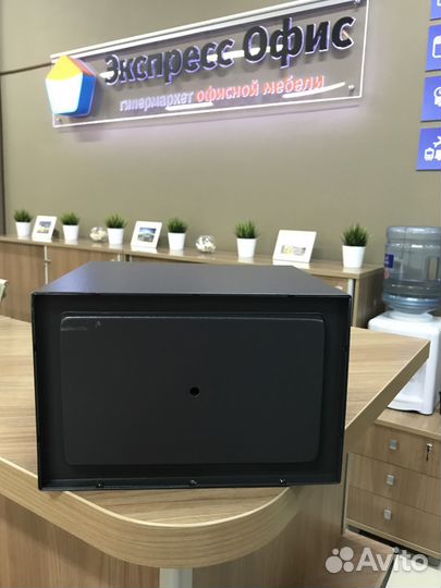 Сейф пистолетный