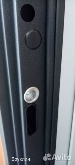 Дверь входная металлическая