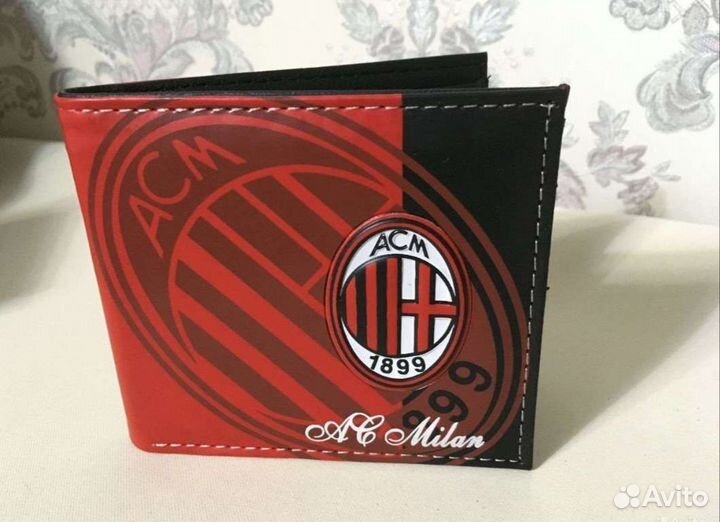 Кошелёк с логотипом футбольного клуба Милан