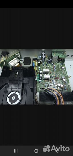 CD проигрыватель C.E.C