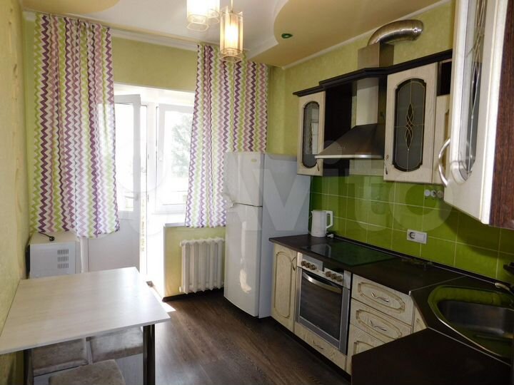 1-к. квартира, 42 м², 3/9 эт.