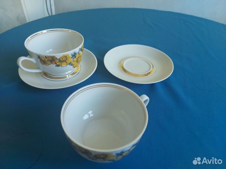 Чайный сервис с цветочным орнаментом Рижский фарфо