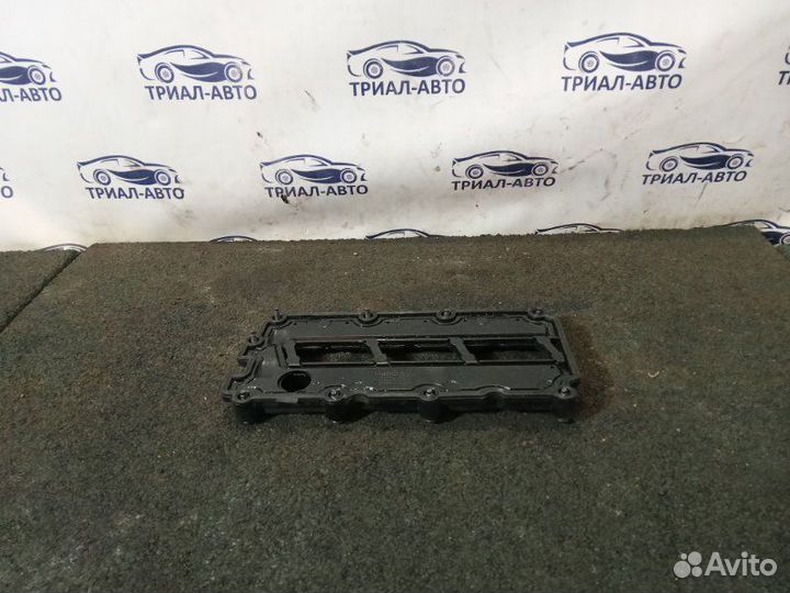 Клапанная крышка Q7