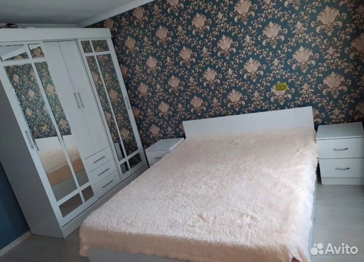 Спальный гарнитур Кэт