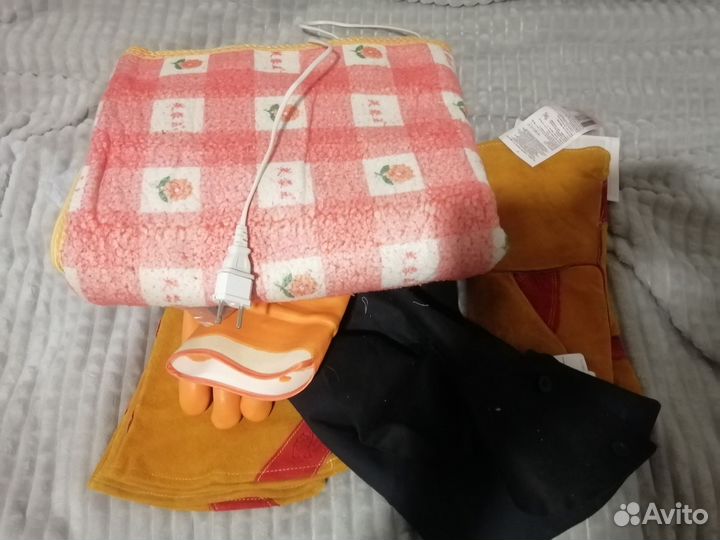 Разны вещи простынь штаны краги и др