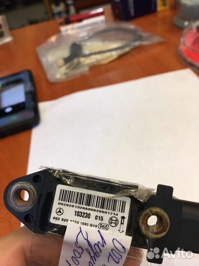 Датчик airbag Mercedes Benz W219, W211