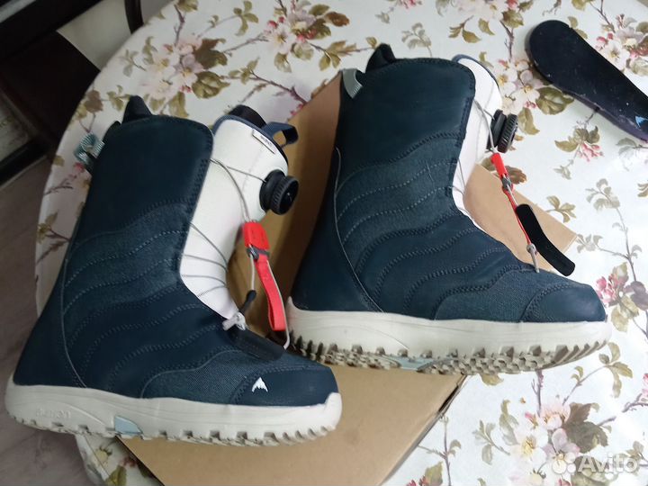 Сноубордические ботинки женские