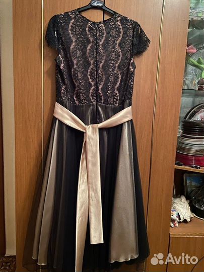 Вечернее платье