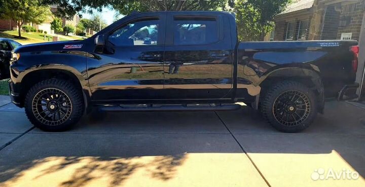 Диски 4Play R22 6x139.7 Chevrolet Silverado