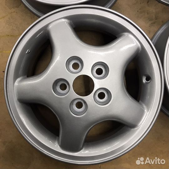 Литые диски Mitsubishi R15 5x114.3