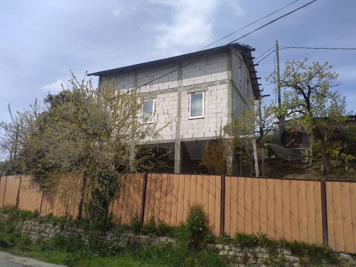 Дом 153 м² на участке 3 сот.