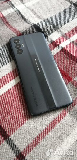 TECNO Pova 3, 6/128 ГБ