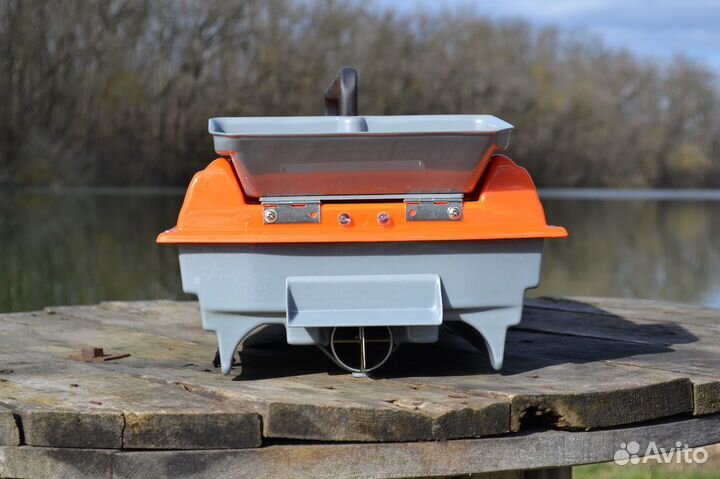 Кораблик для рыбалки Kubcarp Практик