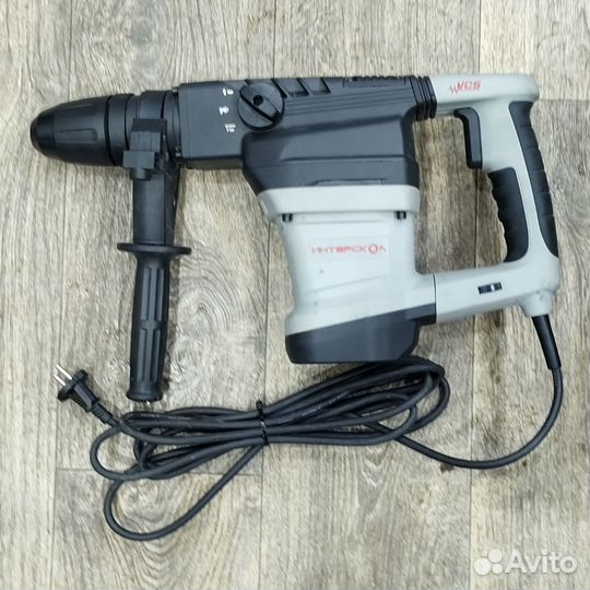 Перфоратор Интерскол П-40/1100эв