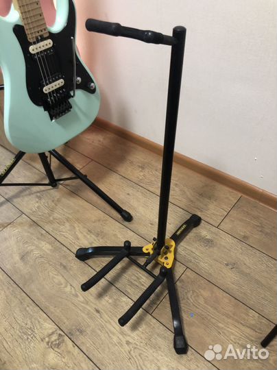 Стойка для гитары hercules gs405b
