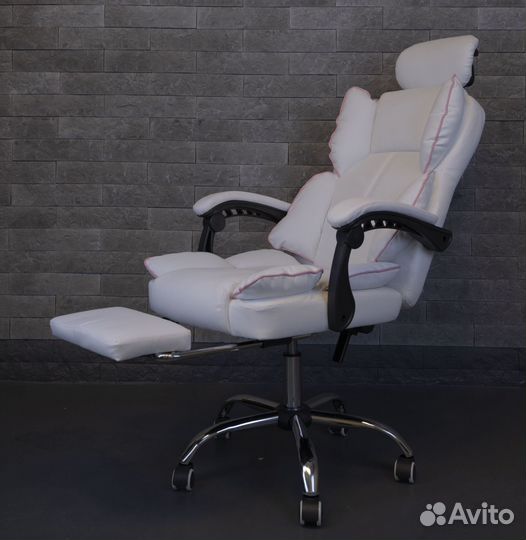 Компьютерное кресло Boss с функцией массажа