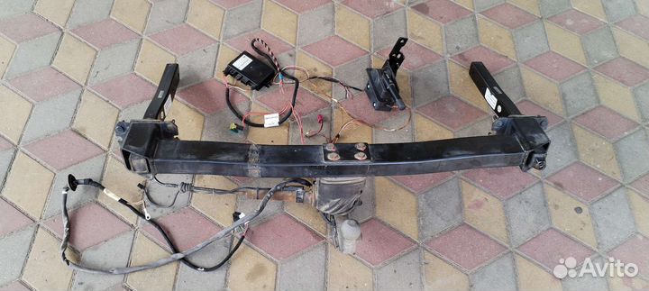 Фаркоп на mercedes w211