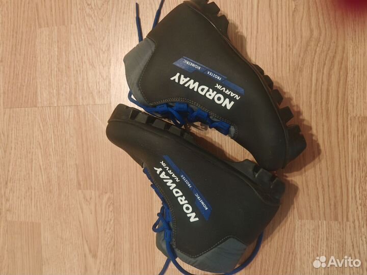 Лыжные ботинки 36 размер