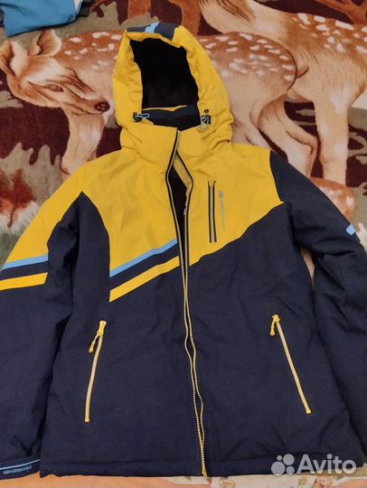 Костюм женский горнолыжный