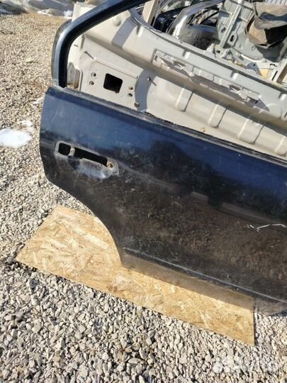 Дверь задняя правая Mitsubishi Galant 8