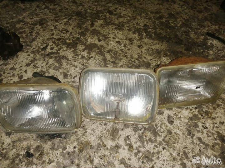 Фара Honda Prelude 2
