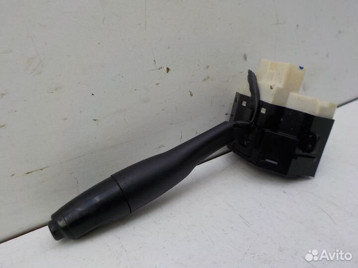 Переключатель подрулевой на Mitsubishi Pajero Spor