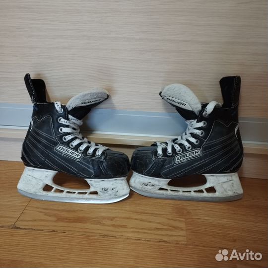 Хоккейные коньки bauer