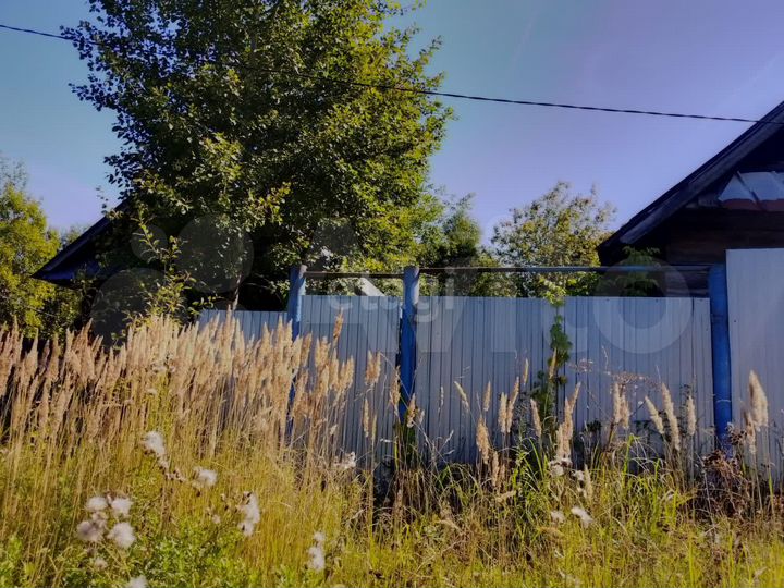 Дом 16,6 м² на участке 10 сот.