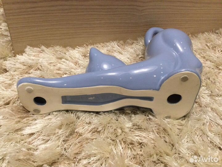 Статуэтка фарфоровая кошка