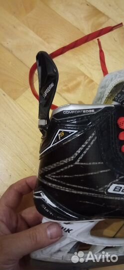 Хоккейные коньки бауэр 35размер