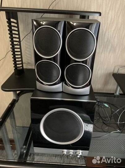 Колонки и буфер Defender