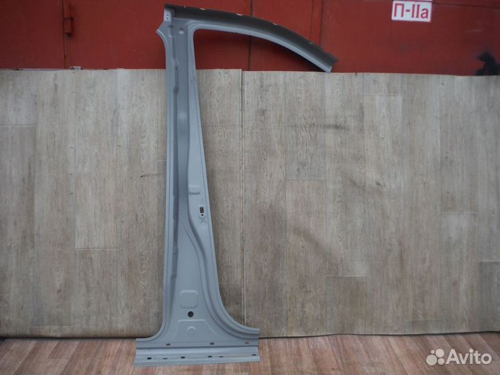 Боковина (Стойка кузова) левая Hyundai Starex H1