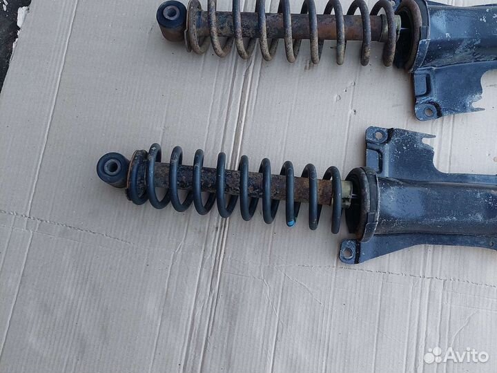 Амортизатор задний Audi 80 B4 Ауди 80 Б4